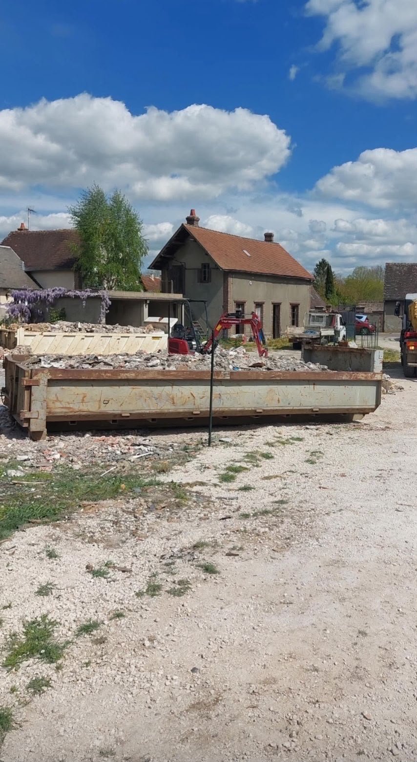 Chantier de démolition Parisy Habitat 1